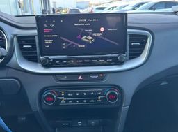 Zunanja slika - KIA Ceed - 1.0 T-GDi LX Champion+ KAMERA-TEMPOMAT-DAB+ - 16 - Predogledna slika