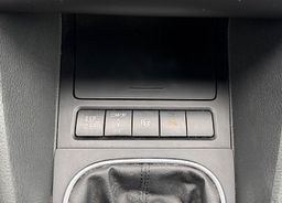 Zunanja slika - VW Golf - 2.0 TDI PARK.SENZ NAVI GRET.SEDEZ CAM... - 19 - Predogledna slika