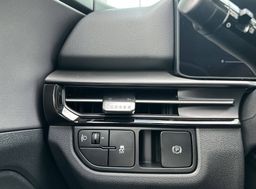 Zunanja slika - KIA Sportage - 1.6 T-GDi LX Fresh. 7 DCT... - 13 - Predogledna slika