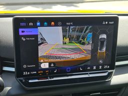 Zunanja slika - VW T-Roc - 1.5 eTSI R-Line DSG - 9 - Predogledna slika