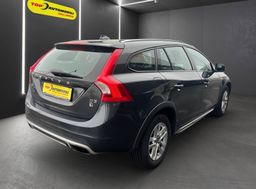 Zunanja slika - Volvo V60 Cross Country - D3 Cross Country 2.0 TD AUT. LED NAVI TEMP PDC - 8 - Predogledna slika