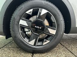 Zunanja slika - KIA Sportage - 2WD 1.6 T-GDI LX Fresh ISG DCT - 9 - Predogledna slika