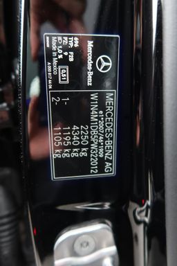 Zunanja slika - Mercedes-Benz GLB-Razred - GLB 200 d 4MATIC - 7 - Predogledna slika