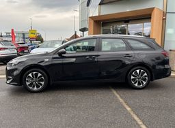 Zunanja slika - KIA Ceed - SW 1.5 T-GDi LX Champion+ ISG. M T 103 kW - 3 - Predogledna slika