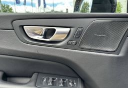 Zunanja slika - Volvo XC60 - B4D AWD Plus Dark Avt. ACC BLISS MEMORY HK - 12 - Predogledna slika