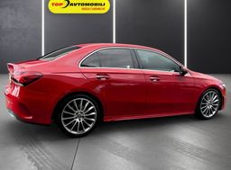 Zunanja slika - Mercedes-Benz A-Razred - 250 AMG LINE 19 COL LED NAVI DELNO USNJE TEMP PDC. - 9 - Predogledna slika