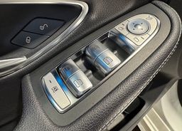 Zunanja slika - Mercedes-Benz C-Razred - C 220 d AMG LINE-LED-NAVI-KAMERA-VSA OPREMA - 17 - Predogledna slika