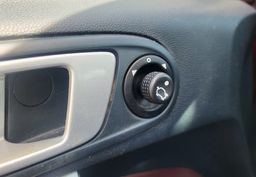 Zunanja slika - Ford Fiesta - 1.4 16V slo-1last-acc-tempomat-el.paket-servisiran - 14 - Predogledna slika