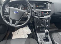 Zunanja slika - Volvo V40 - D3 2.0 120hp.Odličen - 9 - Predogledna slika
