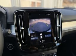 Zunanja slika - Volvo XC40 - D3 A Momentum 1.LASTNIK - 16 - Predogledna slika