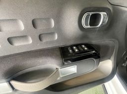 Zunanja slika - Citroën C3 - Feel PureTech SHINE 83 S S BVM NAVI.PDC.LED. - 13 - Predogledna slika