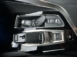 Zunanja slika - Peugeot 3008 - 1.5 BlueHDi 130 EAT8 Allure Pack.KAMERA.LED.NAVI - 15 - Predogledna slika