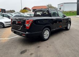 Zunanja slika - KG Mobility Musso - Grand 2.2 XDi VENTURE 4X4 DCT - 3 - Predogledna slika