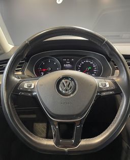 Zunanja slika - VW Passat - Variant 2.0TDI-HIGHLINE-NAVIGACIJA-RADAR-KAMERA-ALCANTARA - 10 - Predogledna slika