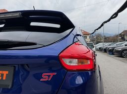 Zunanja slika - Ford Focus - ST-3 2.0 TDCi AUT. SLO 1.LASTNIK LED XENON RECARO - 10 - Predogledna slika
