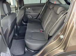 Zunanja slika - KIA Sportage - 1.6 GDI°EX URBAN°SLO°2.LAST°LED°PARK.SEN°BLUETOO - 20 - Predogledna slika