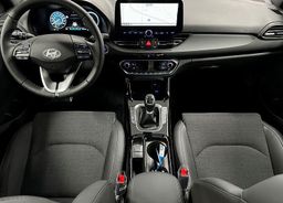 Zunanja slika - Hyundai i30 - 1.5 T-GDI 140 PREMIUM-SMART- WINTER-ECM-W.C. - 6 - Predogledna slika
