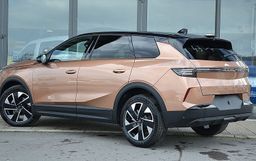 Zunanja slika - Opel Grandland - 1.2 MHEV 100KW TURBO GS DCT - 4 - Predogledna slika