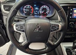 Zunanja slika - Mitsubishi L 200 - 2.3 4X4-1.LASTNIK-SLO-LED-NAVI-KAMERA-ODLIČEN- - 15 - Predogledna slika
