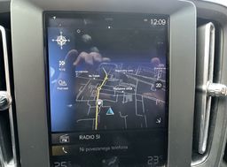 Zunanja slika - Volvo XC40 - D3 A AWD Momentum KAMERA.NAVI.ALU.4X4.TOP - 9 - Predogledna slika