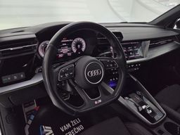 Notranja slika - Audi - A3 Sportback 40 TDI quattro S line S tronic - 15 - Predogledna slika