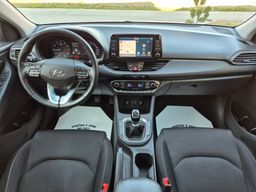 Notranja slika - Hyundai i30 - 1,4 T-GDI 140 Style - 9 - Predogledna slika