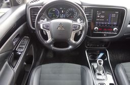 Zunanja slika - Mitsubishi Outlander - PHEV 2.4 MIVEC Twin Motor INSTYLE+ - 12 - Predogledna slika