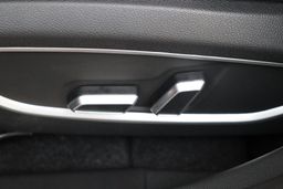 Notranja slika - Dongfeng Seres 3 - luxury 120kw - 54kWh - odprodaja novih vozil - 16 - Predogledna slika