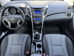 Zunanja slika - Hyundai i30 Wagon - 1.4 CVVT STYLE 1.LASTNICA SLO NAKUP NA OBROKE - 14 - Predogledna slika