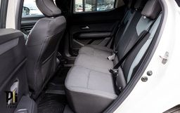 Zunanja slika - Dacia Duster - Hybrid 140 Extreme - 8 let jamstva - 8 - Predogledna slika