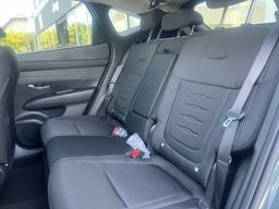 Notranja slika - Hyundai Tucson - 1,6 T-GDI STYLE / MHEV, 18'', Winter, Radar, LED - 10 - Predogledna slika