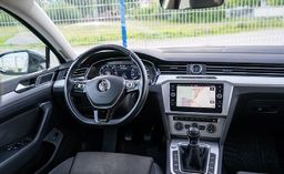 Zunanja slika - VW Passat - Variant 2.0 TDI BMT Connect Kamera Digital ACC Navi 1.last - 10 - Predogledna slika