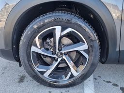 Zunanja slika - Citroën C5 - Feel Pack 1.2 PureTech - MALO KM - LEPO OHRANJEN - 12 - Predogledna slika