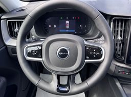 Zunanja slika - Volvo XC60 - B5P  Core AT AWD 3 leta garancije + 3 servisi - 10 - Predogledna slika