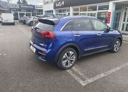 Zunanja slika - KIA Niro - EV 150 KW  204 KM  EX Limited 64kWh b. - 6 - Predogledna slika