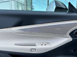 Zunanja slika - Lynk & Co 08 - More PHEV - 13 - Predogledna slika