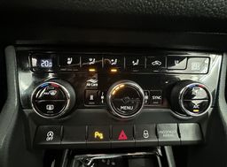 Zunanja slika - Škoda Kodiaq - 2.0 TDI Sportline DSG.NEMŠKA+4ALU.KAMERA.ACC - 13 - Predogledna slika