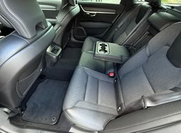 Zunanja slika - Volvo V90 - D3 A AWD Kinetic-Virtual-Full led-Velik servis... - 15 - Predogledna slika