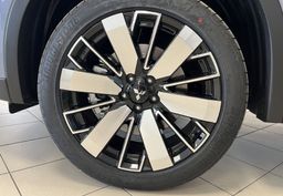 Zunanja slika - Mitsubishi Outlander - 2.4 PHEV Intense Auto - 7.000 EUR AKCIJA - - 17 - Predogledna slika