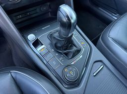 Zunanja slika - VW Tiguan - 2.0 TDI 3x R- LINE 4x4 ACC MEMORY NAPA USNJE TOP - 17 - Predogledna slika