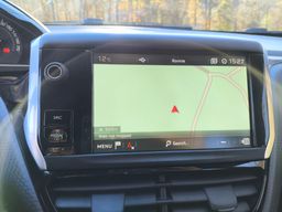 Notranja slika - Peugeot - 2008 1,2 PureTech 82 Style - 7 - Predogledna slika