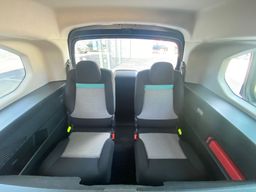 Zunanja slika - Citroën Berlingo - Feel XL VELIKOST 1.5 BHDi - 7 SEDEŽEV + KAMERA - 2 - Predogledna slika