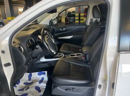 Zunanja slika - Nissan Navara - 2.3 dci 4x4 XSENON.NAVI.2XPDC.KAMERA.USNJE.PANORAM - 9 - Predogledna slika