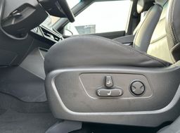 Zunanja slika - KG Mobility Torres - 1.5 T-GDI HEV Premium + Black A T 2WD - 11 - Predogledna slika