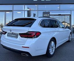 Zunanja slika - BMW Serija 5 - Touring: 520d AT -ACC -PANO -KAMERA -HEAD UP -DISPLAY KE - 4 - Predogledna slika