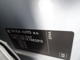 Zunanja slika - Škoda Superb - 2.0 TDI Style Comb DSG 4X4 140 kW.NEMŠKI.USNJE.ACC - 6 - Predogledna slika