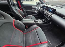 Zunanja slika - Mercedes-Benz A-Razred - A35 7G-DCT 4-MATIC AMG LED-PANO-KAMERA-AKRAPOVIĆ - 11 - Predogledna slika