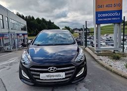 Zunanja slika - Hyundai i30 Wagon - 1.6 CRDI 81KW COMFORT LEPO OHRANJEN... - 2 - Predogledna slika