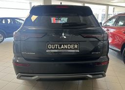 Zunanja slika - Mitsubishi Outlander - 2.4 PHEV INSTYLE NA ZALOGI - 4 - Predogledna slika