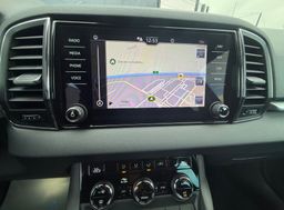 Zunanja slika - Škoda Karoq - Ambition 2.0 TDI DSG-Acc-Laneassist-Kamera-Led - 17 - Predogledna slika